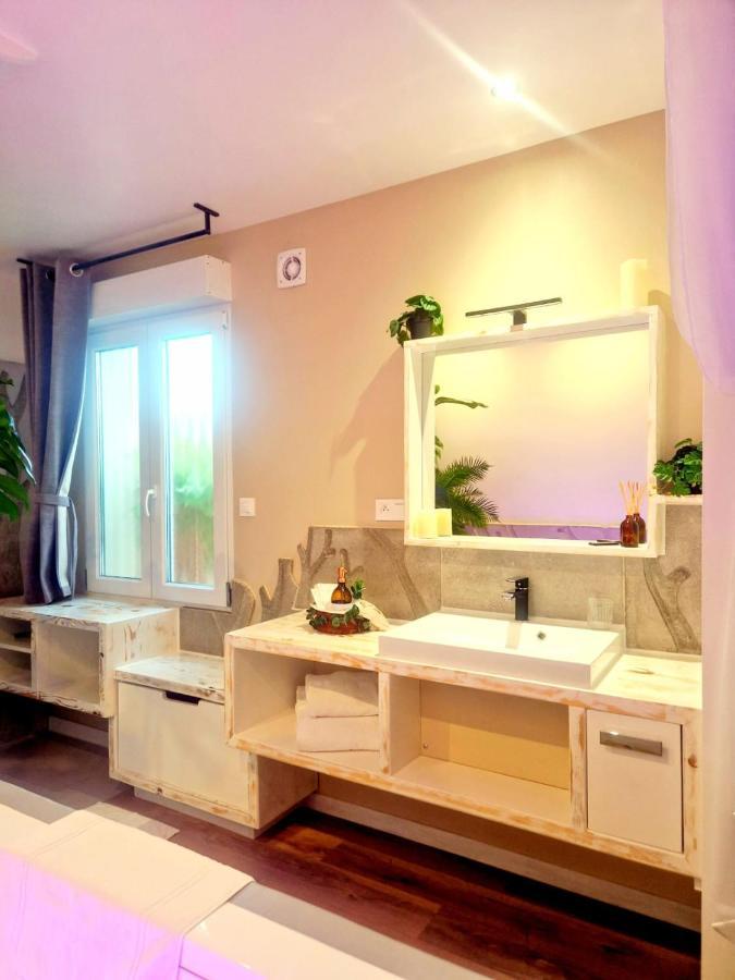 Vanadis, Suites D'Exceptions & Spa - Le Balneo Pacy-sur-Eure Exterior foto